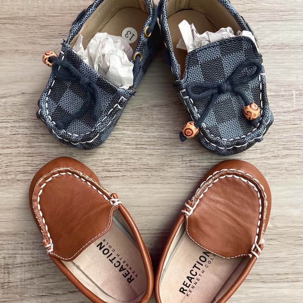 Toddler size 4 soft bottom shoes